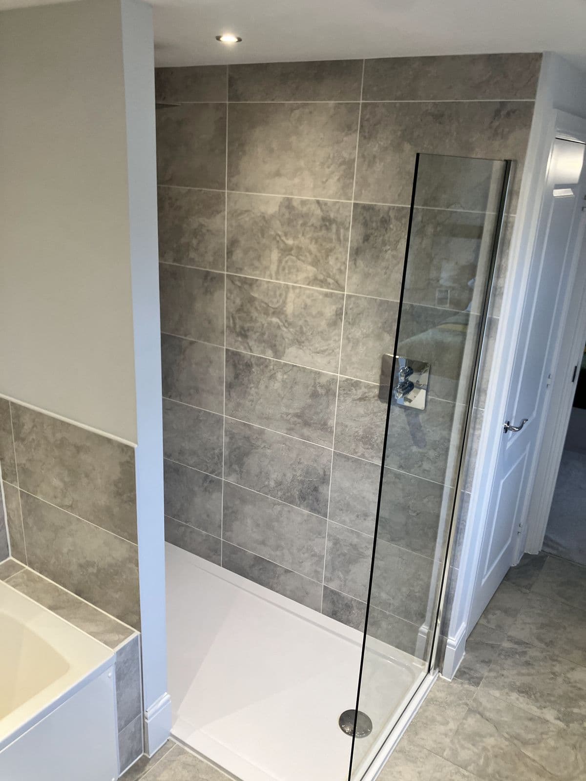 Recent Maycor bathroom project - walk-in shower with glass screen