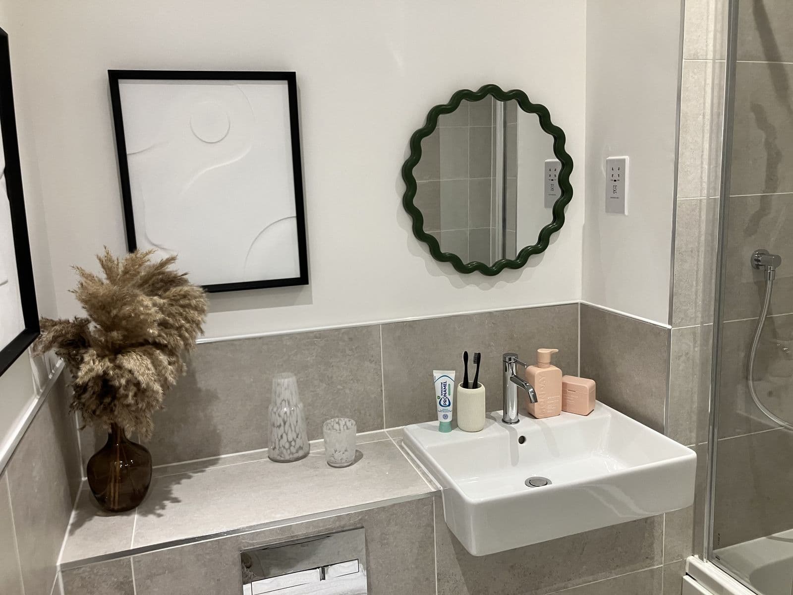 Bathroom renovation detail - underfloor heating and tiled flooring